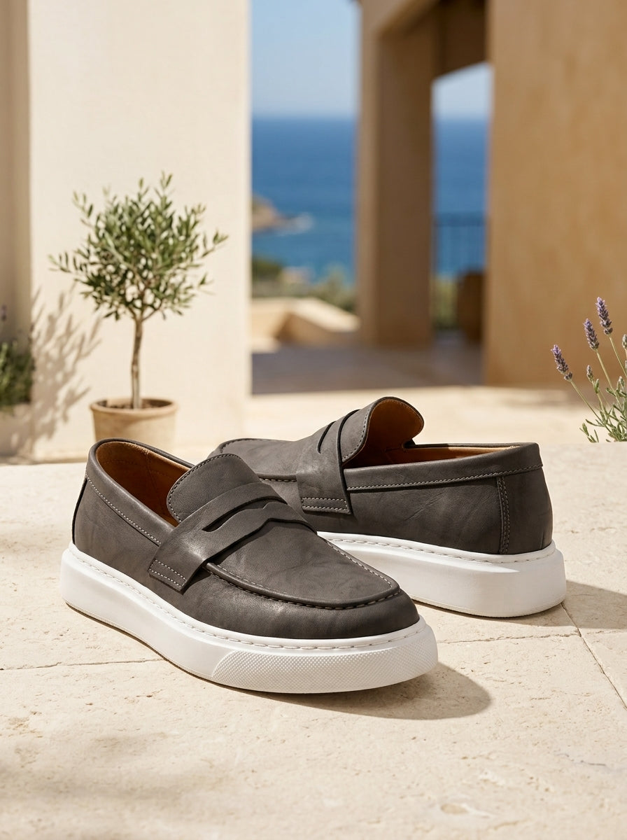 Chaussures slip-on chics en cuir