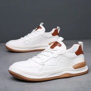 Chaussures en cuir a semelle haute