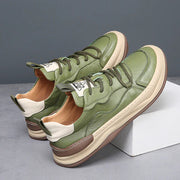 Chaussures en cuir a semelle haute