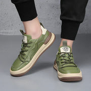 Chaussures en cuir a semelle haute
