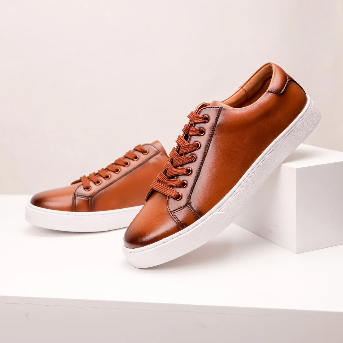 Sneakers en cuir veritable