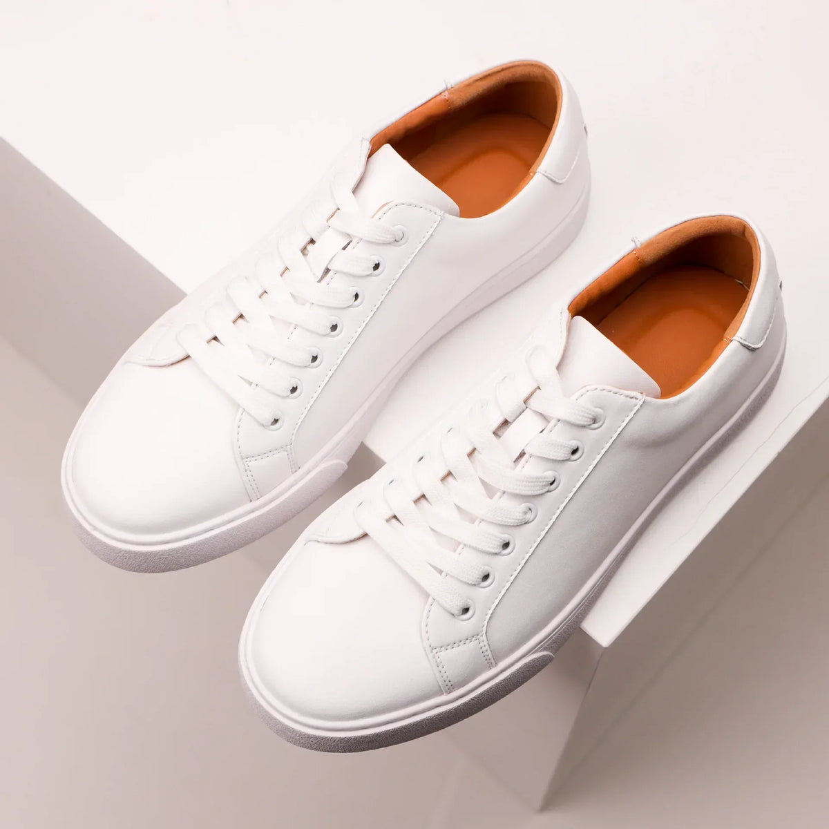 Sneakers en cuir veritable