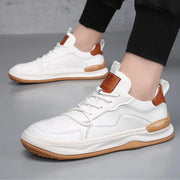 Chaussures en cuir a semelle haute