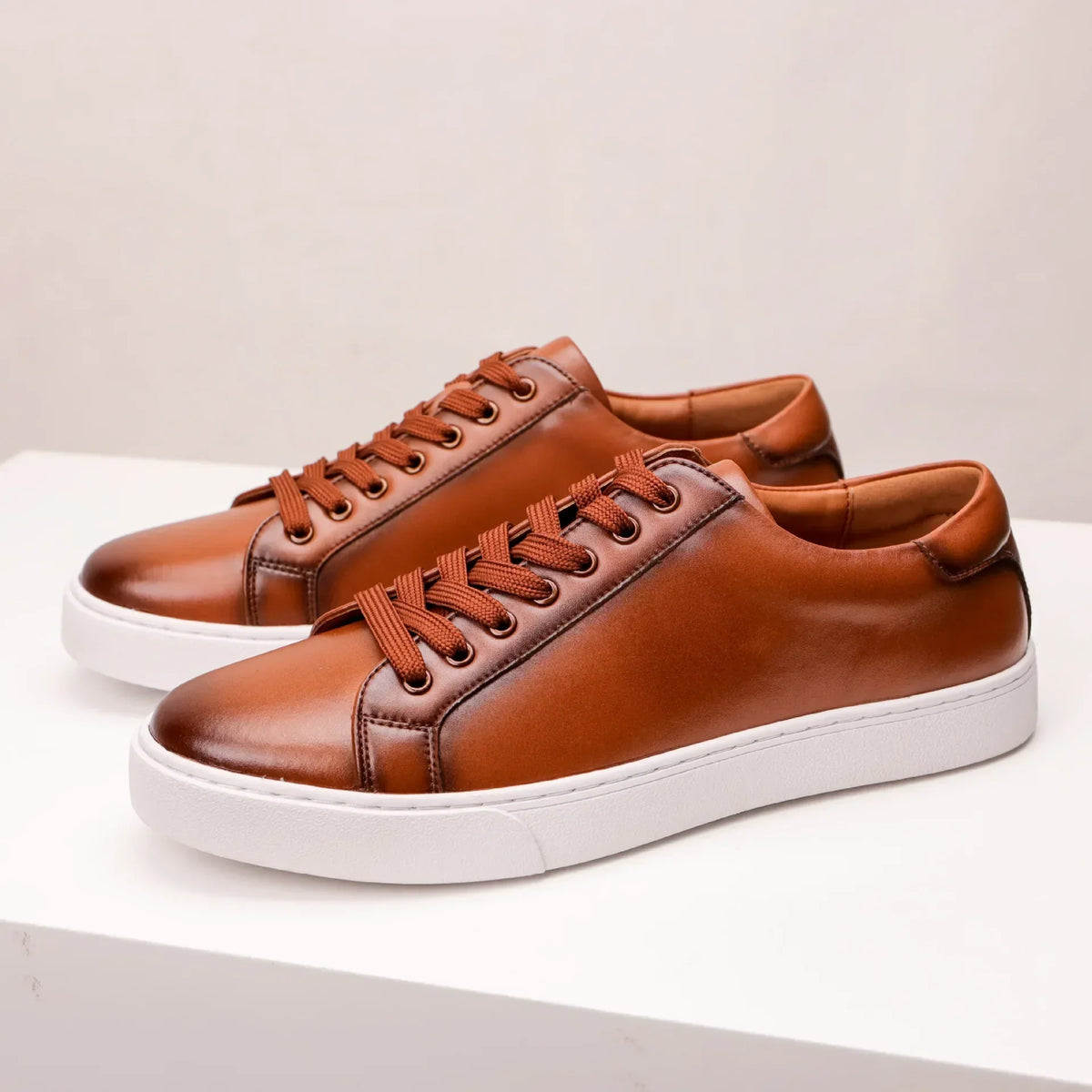 Sneakers en cuir veritable