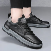 Chaussures en cuir a semelle haute