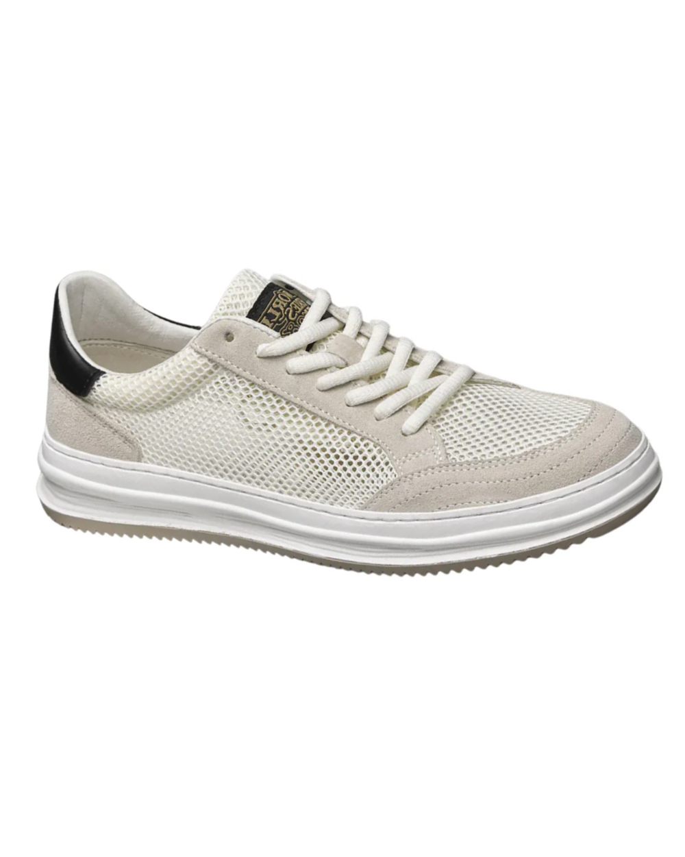 Sneakers elegantes en mesh